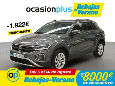 Usado VW T-Roc Life 110 CV (80 kW) 2024 Gris SUV