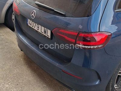 Mercedes B200