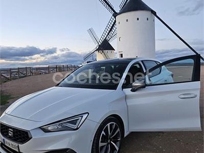 Usado Seat Leon FR 150 CV (110 kW) 2020 Blanco Berlina