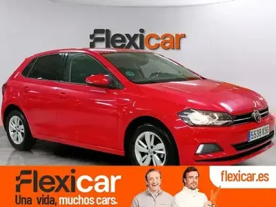 Usado VW Polo Advance 95 CV (69 kW) 2018 Rojo Utilitario