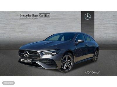 Gris Usado 2024 Mercedes CLA250e Shooting Brake Familiar | 46.900 €