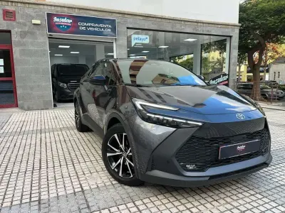 Usado Toyota C-HR Advance 140 CV (102 kW) 2025 Gris SUV