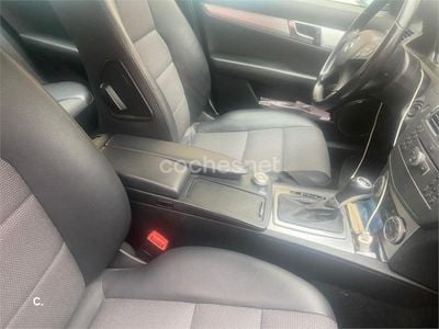 Mercedes C200
