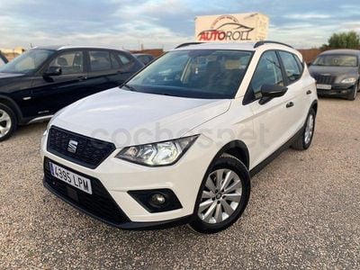 Usado Seat Arona Ecomotive 95 CV (69 kW) 2021 Blanco SUV