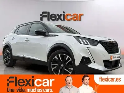 Usado Peugeot 2008 GT-line 131 CV (96 kW) 2020 Blanco SUV