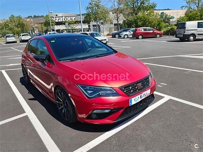 Używany Seat Leon FR 150 KM (110 kW) 2019 Czerwony Sedan/Limuzyna