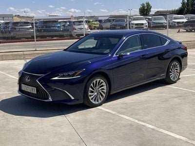 Usado Lexus ES300 Luxury Line 218 CV (160 kW) 2021 Azul Berlina