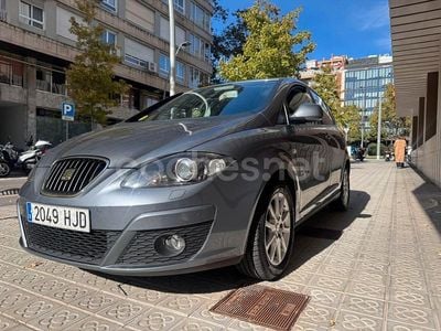 Usado Seat Altea Style 140 CV (102 kW) 2012 Gris / plata Monovolumen