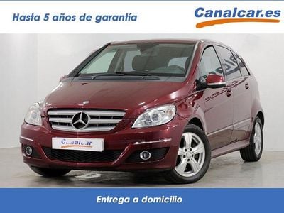 Usado Mercedes B200 140 CV (102 kW) 2009 Granate Monovolumen