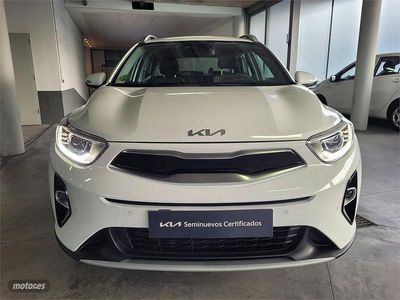 Blanco Usado 2025 Kia Stonic SUV | 18.690 € (Precio justo)