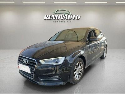 Käytetty Audi A3 Attraction 105 HP (77 kW) 2014 Musta Sedan