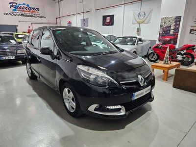 Negro Usado 2015 Renault Scénic III LIMITED Monovolumen | 7890 € (Precio justo)