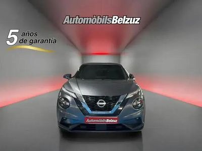 Begagnad Nissan Juke N-Connecta 115 HK (84 kW) 2025 Grå SUV