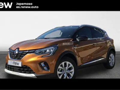 Usado Renault Captur Zen 140 CV (102 kW) 2021 Naranja atakama con techo negro SUV