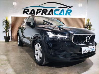Negro Usado 2020 Volvo XC40 Momentum SUV | 22.500 € (Caro)