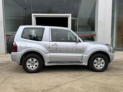Gris / plata Usado 2004 Mitsubishi Montero SUV | 13.999 € (Precio justo)