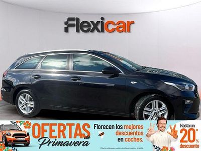 Usado Kia Ceed 136 CV (100 kW) 2020 Negro Utilitario