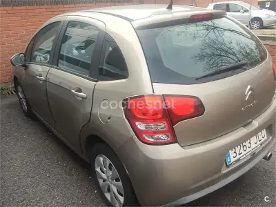 Usado Citroën C3 95 CV (69 kW) 2010 Beige Berlina