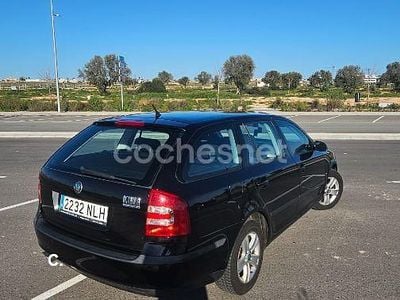 Usado Skoda Octavia Ambiente 102 CV (75 kW) 2006 Negro Familiar