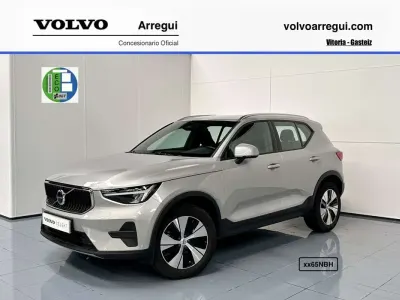 Usado Volvo XC40 Core 2025 Gris SUV