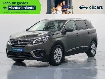 Usado Peugeot 5008 Active 130 CV (95 kW) 2019 Verde SUV