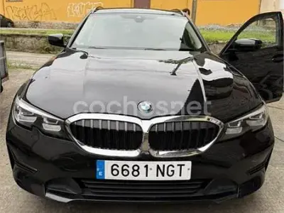 Usado BMW 318 150 CV (110 kW) 2022 Negro Familiar