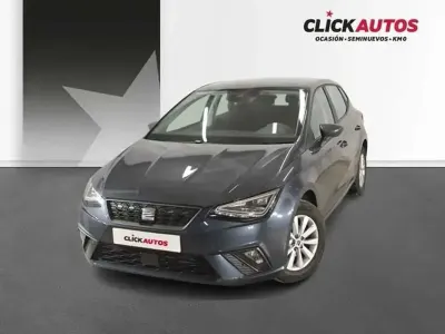 Usado Seat Ibiza Style 90 CV (66 kW) 2025 Gris Utilitario