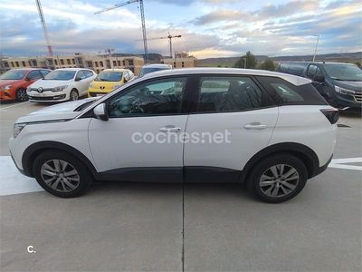Blanco Usado 2018 Peugeot 3008 Active SUV | 9000 € (Buen precio)