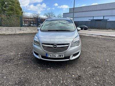 Usado Opel Meriva Excellence 110 CV (80 kW) 2016 Gris / plata Monovolumen