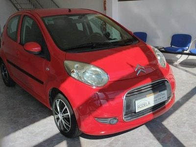 Usado Citroën C1 68 CV (50 kW) 2009 Rojo Utilitario
