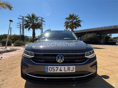 Usado VW Tiguan Sportline 130 CV (95 kW) 2021 Gris / plata SUV