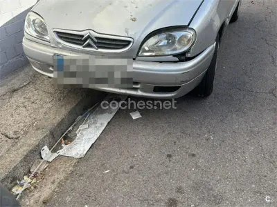 Käytetty Citroën Saxo 58 HP (42 kW) 2002 Harmaa Viistoperä