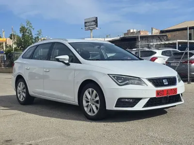 Usado Seat Leon ST Style 116 CV (85 kW) 2020 Blanco Familiar