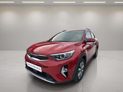 Usado Kia Stonic 99 HP (72 kW) 2024 Vermelho SUV