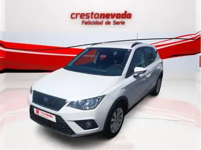Usado Seat Arona Style 115 CV (84 kW) 2020 Blanco SUV