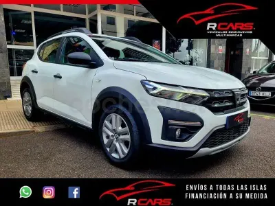 Usado Dacia Sandero Essentiel 91 CV (66 kW) 2022 Blanco Berlina