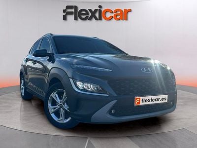 Usado Hyundai Kona 120 CV (88 kW) 2022 Gris SUV