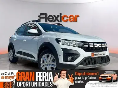 Usado Dacia Sandero Expression 91 CV (66 kW) 2024 Blanco