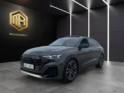Usado Audi Q8 507 CV (372 kW) 2024 Gris SUV
