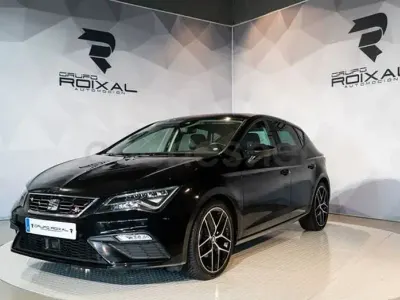 Usado Seat Leon FR 150 CV (110 kW) 2018 Negro Berlina