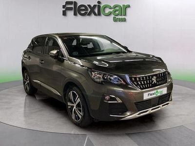 Usado Peugeot 3008 Allure 131 CV (96 kW) 2021 Gris SUV