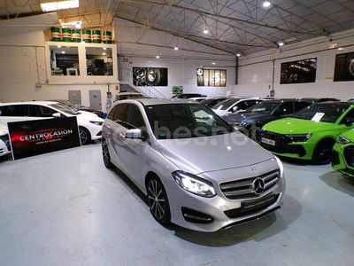 Mercedes B200