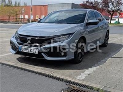 Usado Honda Civic Executive 129 CV (94 kW) 2019 Gris / plata Berlina
