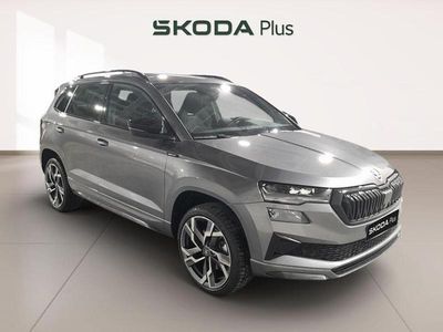 Usado Skoda Karoq SportLine 150 CV (110 kW) 2025 Gris SUV