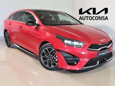 Rojo Usado 2024 Kia ProCeed GT-Line Familiar | 28.500 € (Precio justo)