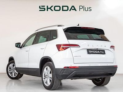 Blanco Usado 2025 Skoda Karoq Selection SUV | 28.900 € (Precio justo)