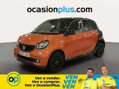 Usado Smart ForFour Passion 71 CV (52 kW) 2016 Naranja Utilitario