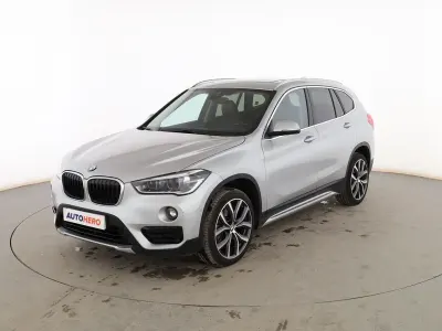 Usado BMW X1 Sport Line 190 CV (139 kW) 2019 Gris SUV