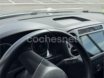 Usado VW Tiguan R-line 110 CV (80 kW) 2016 Gris / plata SUV