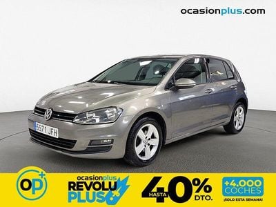 Usado VW Golf VII Advance 105 CV (77 kW) 2015 Gris Utilitario